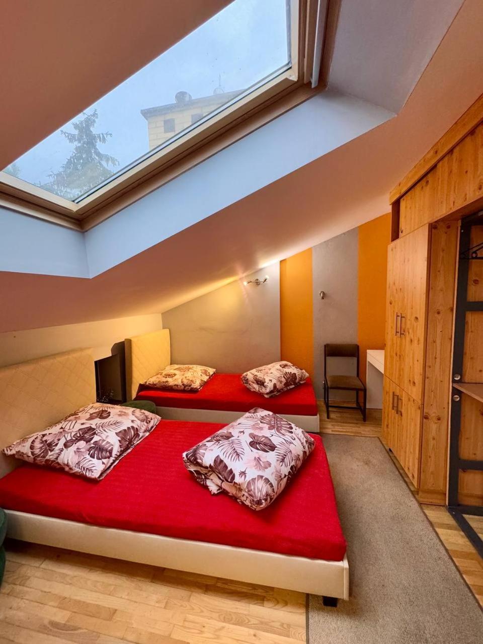Vector Home Warszawa Eksteriør billede