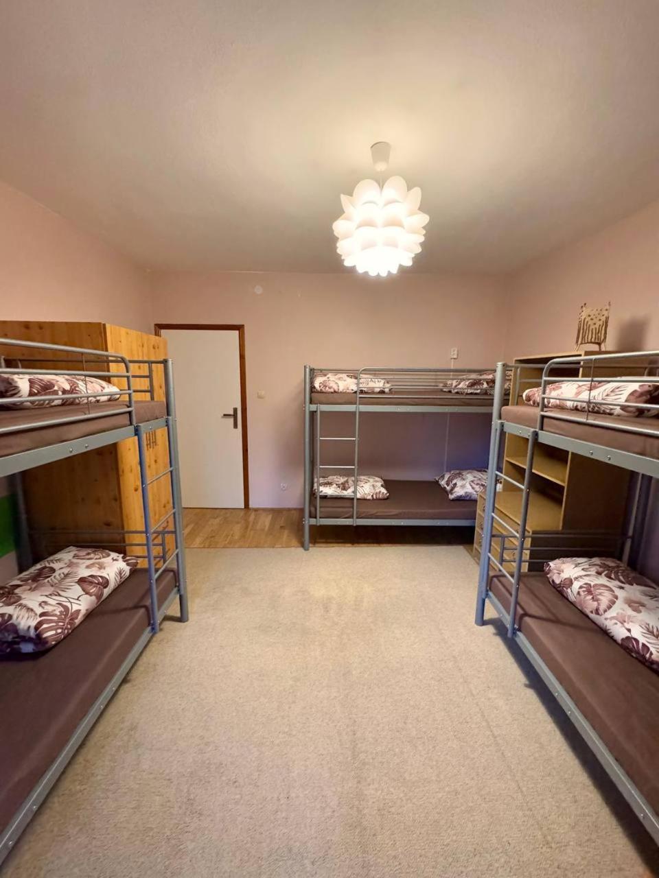 Vector Home Warszawa Eksteriør billede